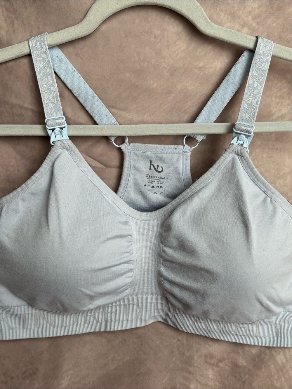 Sublime® Hands-Free Pumping & Nursing Sports Bra